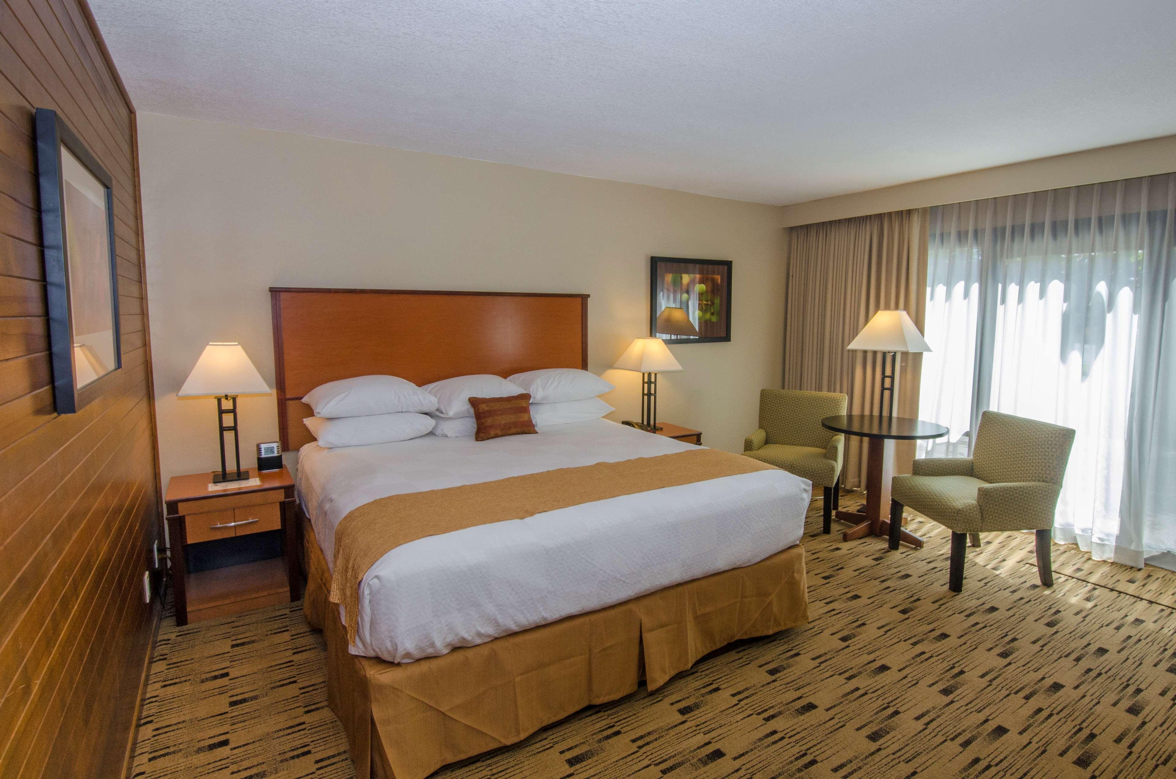 Best Western Plus Hood River Inn Exteriör bild